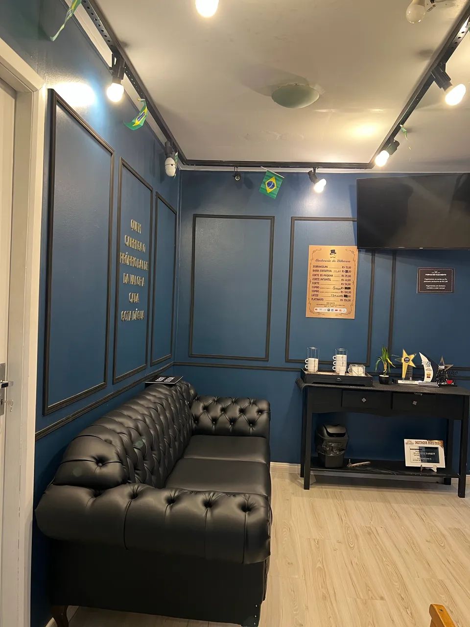 Barbearia completa à venda | Ótima localização e clientela formada - Foto 2