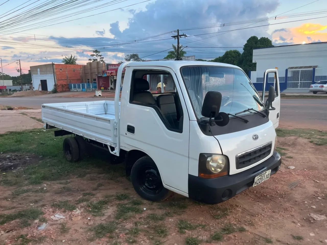 Kia Motors Bongo K-2700 2.7 4x2/4x4 Diesel 2001