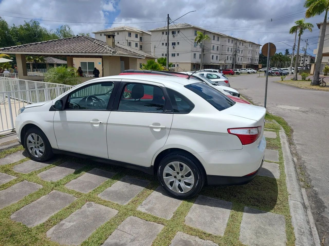 Fiat Grand Siena Grand Siena ATTRAC. 1.4 EVO F.Flex 8V 2019