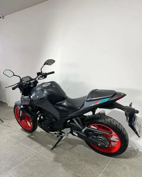 MT-03 - Foto 3
