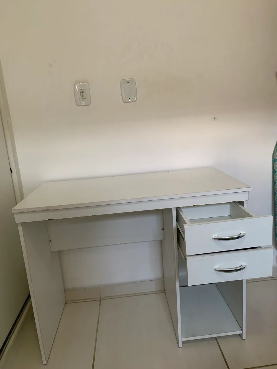 Escrivaninha/mesa para computador  - Foto 2