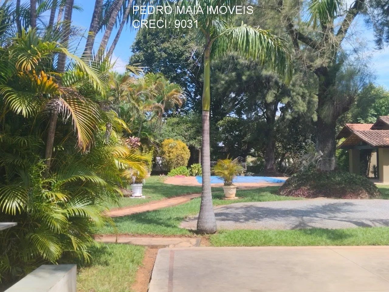 SITIO RESIDENCIAL em CAPIM BRANCO - MG, Centro