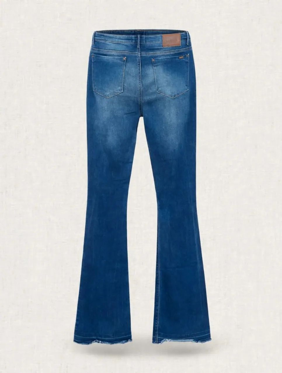 Calça jeans Flare Zara nova - Foto 2