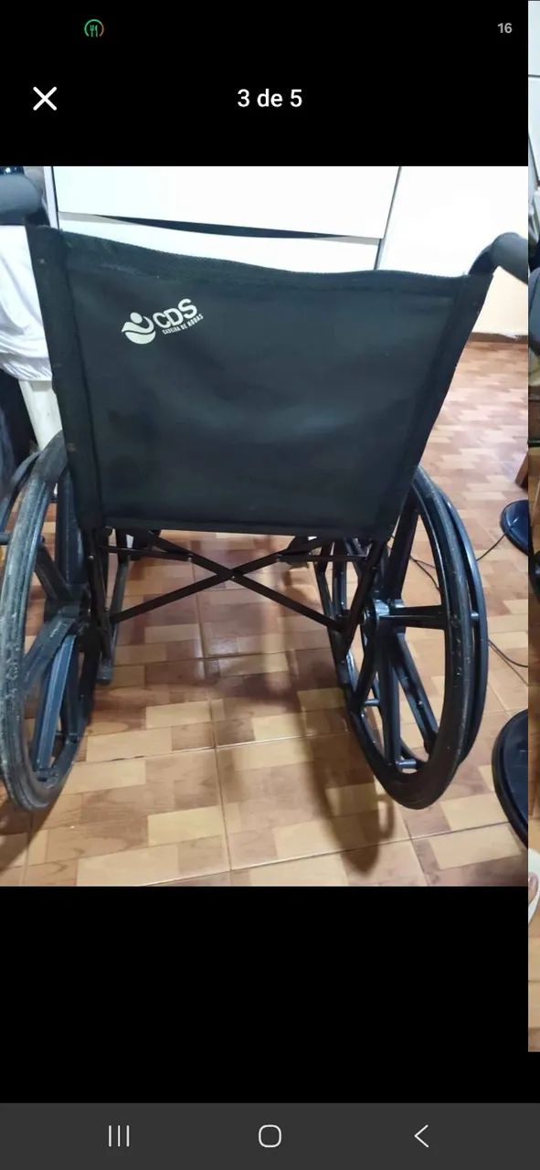 Cadeira de rodas - Foto 4