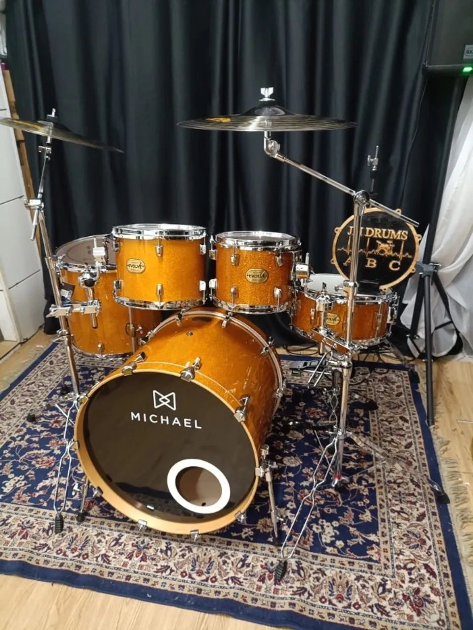 Bateria Michael evolve maple laqueada gold