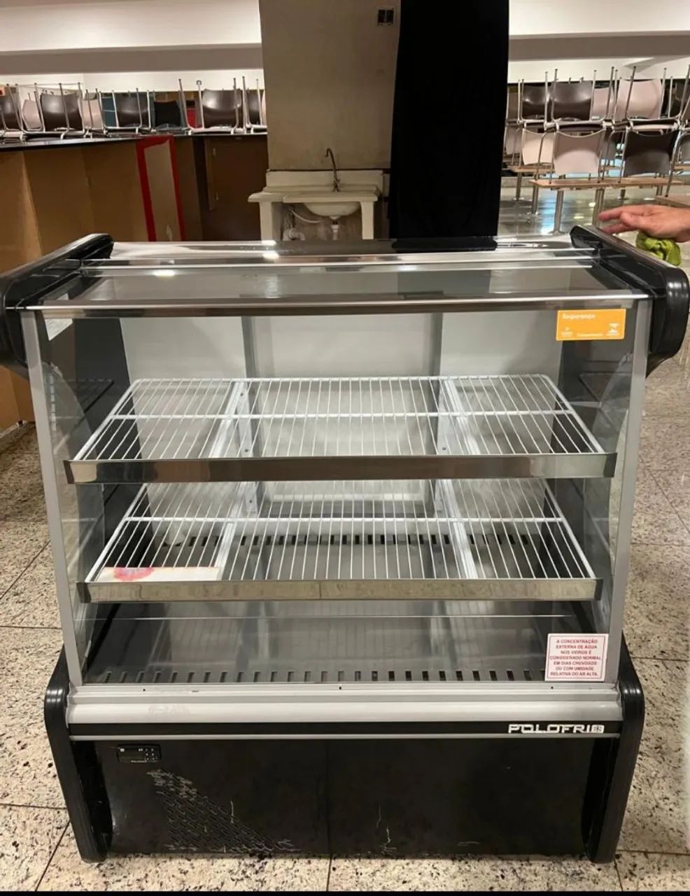 Geladeira com6 meses de uso muito nova