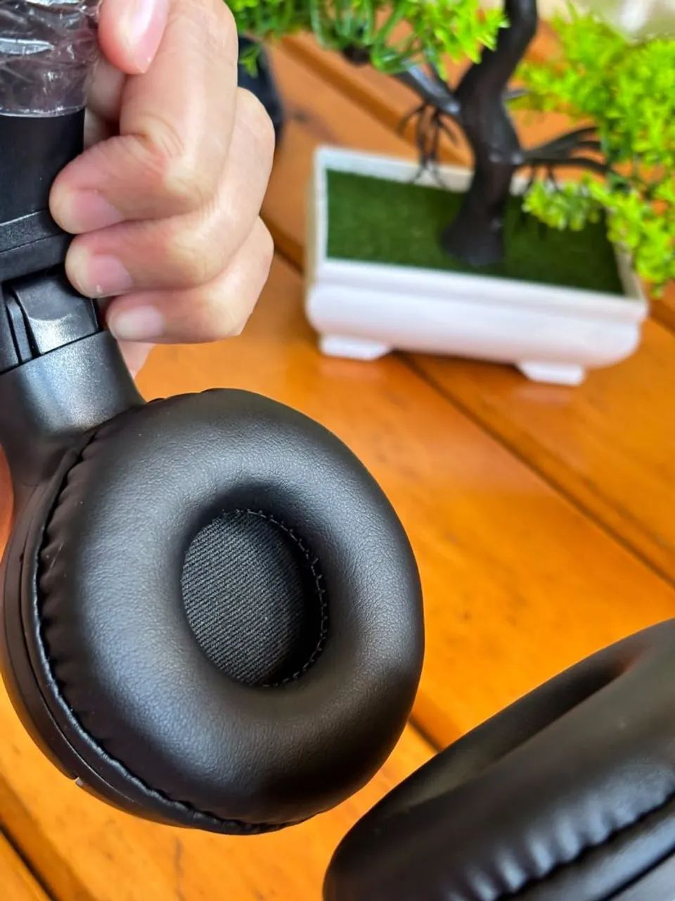 Headphone JBL com cancelamento de ruído  - Foto 4