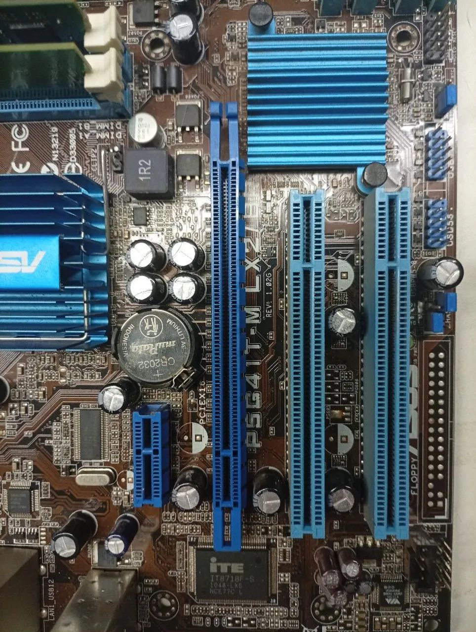 Kit Placa mãe Asus p5g41t-m lx2/Br/ 4gb ram/Pentium 3.0 