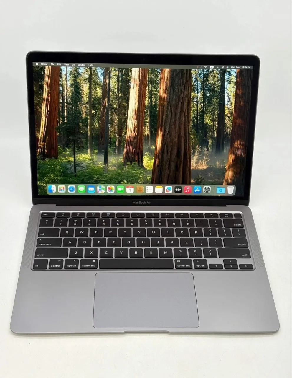 macbook pro 13 2019