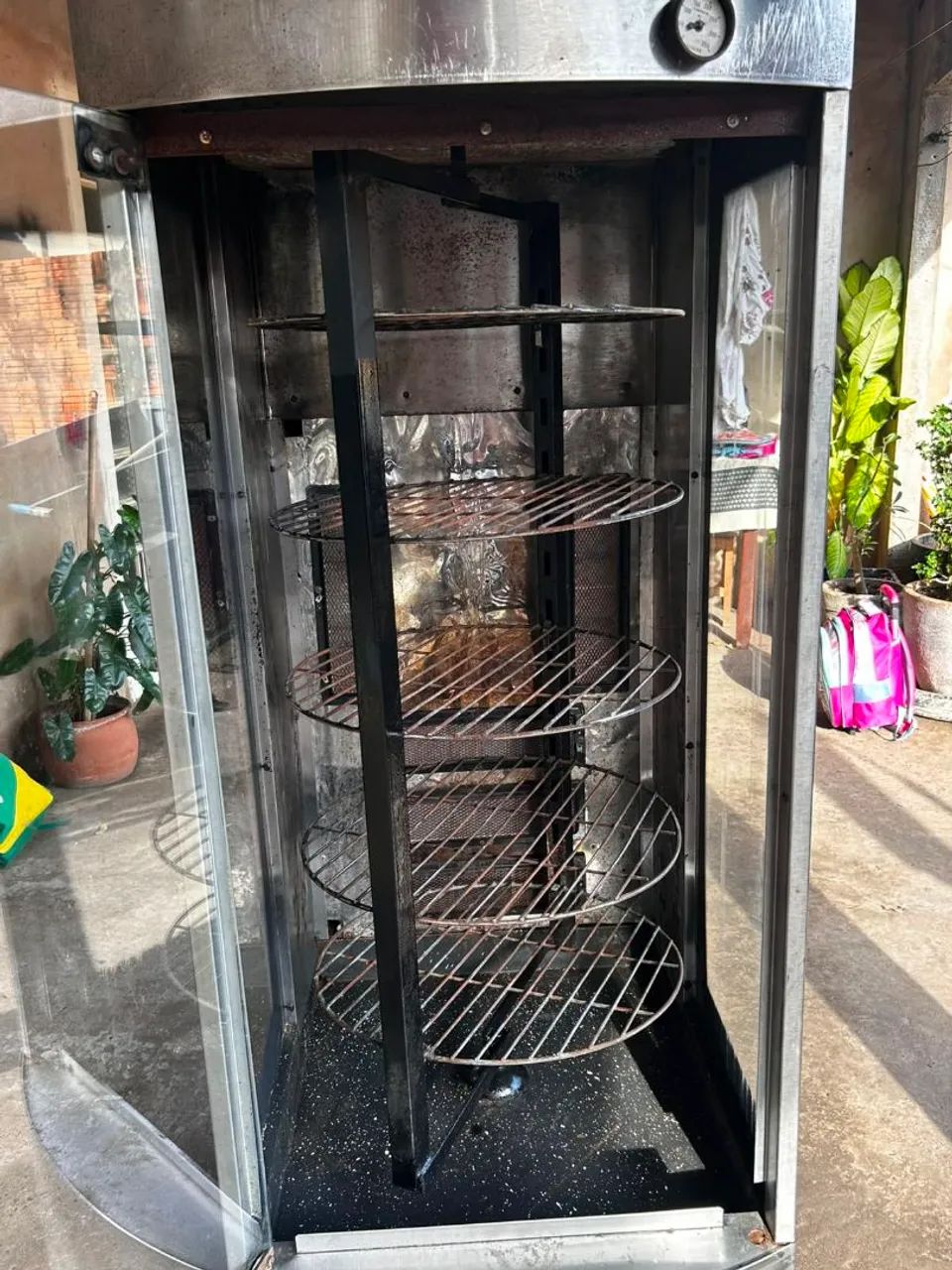 Máquina de Assar Frango - Funcionando Perfeitamente - Foto 3