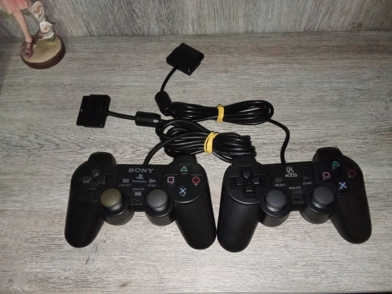VENDO PS2 SUPER SLIM EM ÓTIMO ESTADO FUNCIONANDO PERFEITAMENTE  - Foto 2