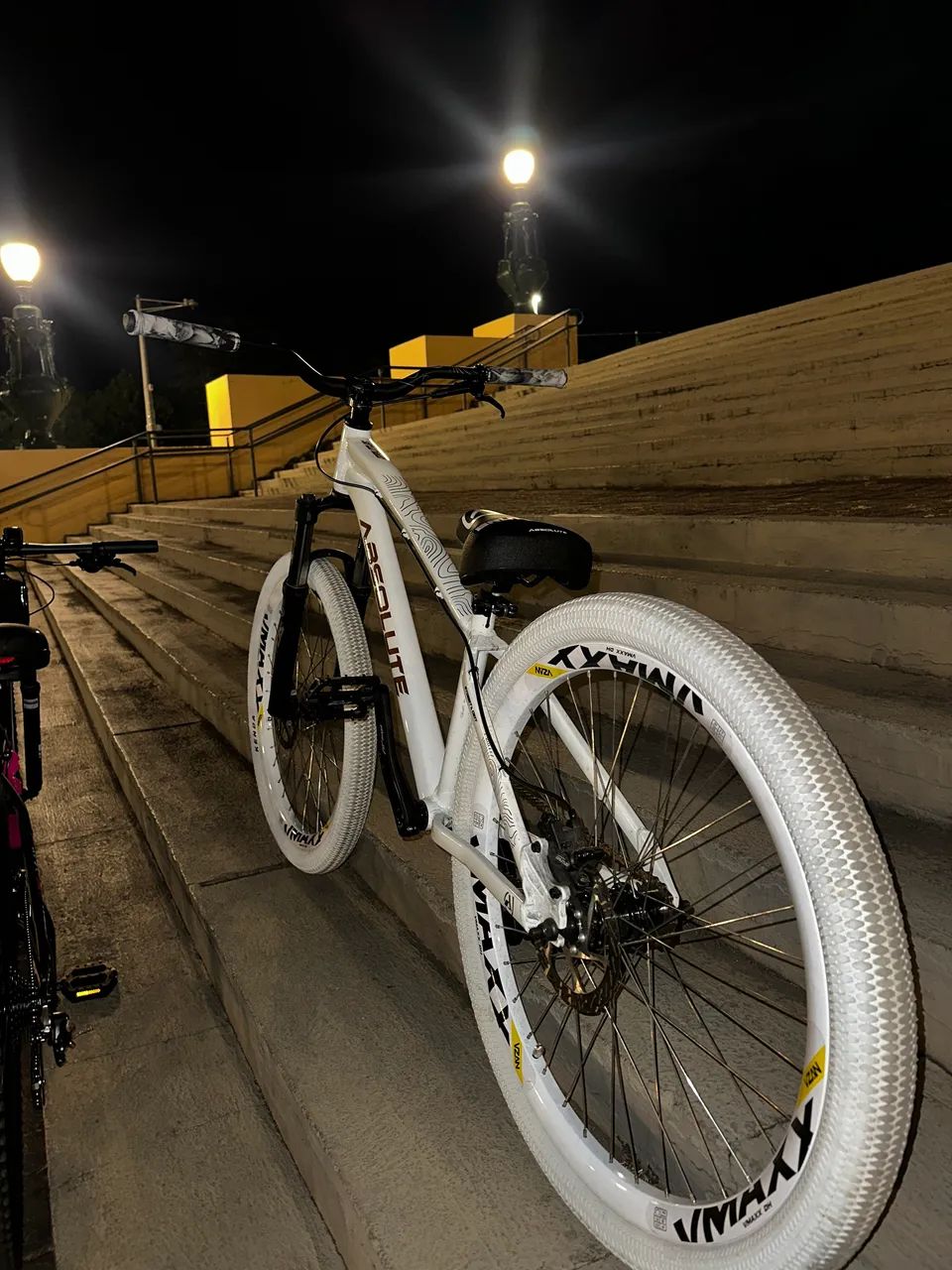 Bicicleta  - Foto 2