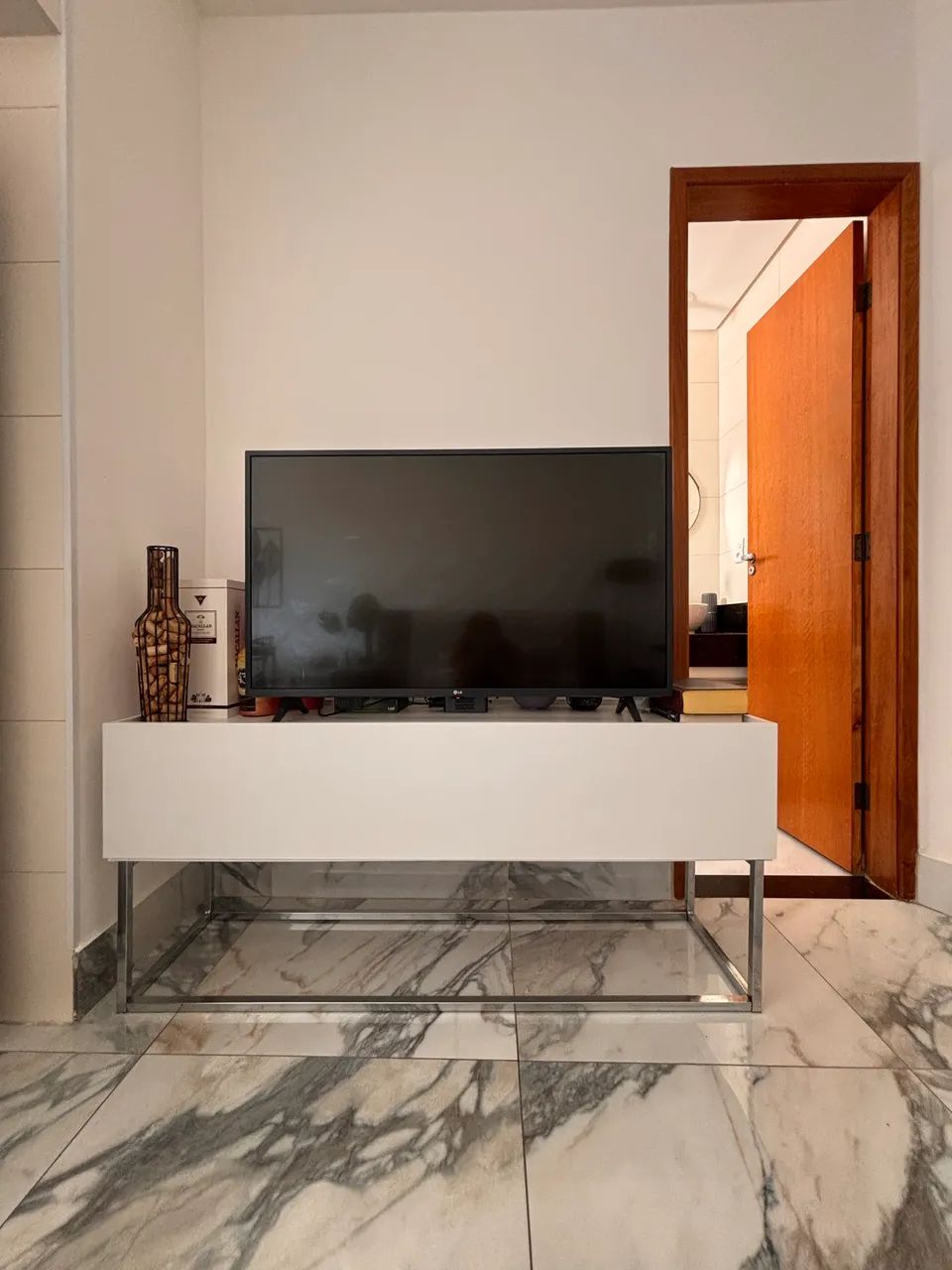 SmartTV LG 43 polegadas, LED pro full HD, HDMI, WiFi, USB - Foto 3