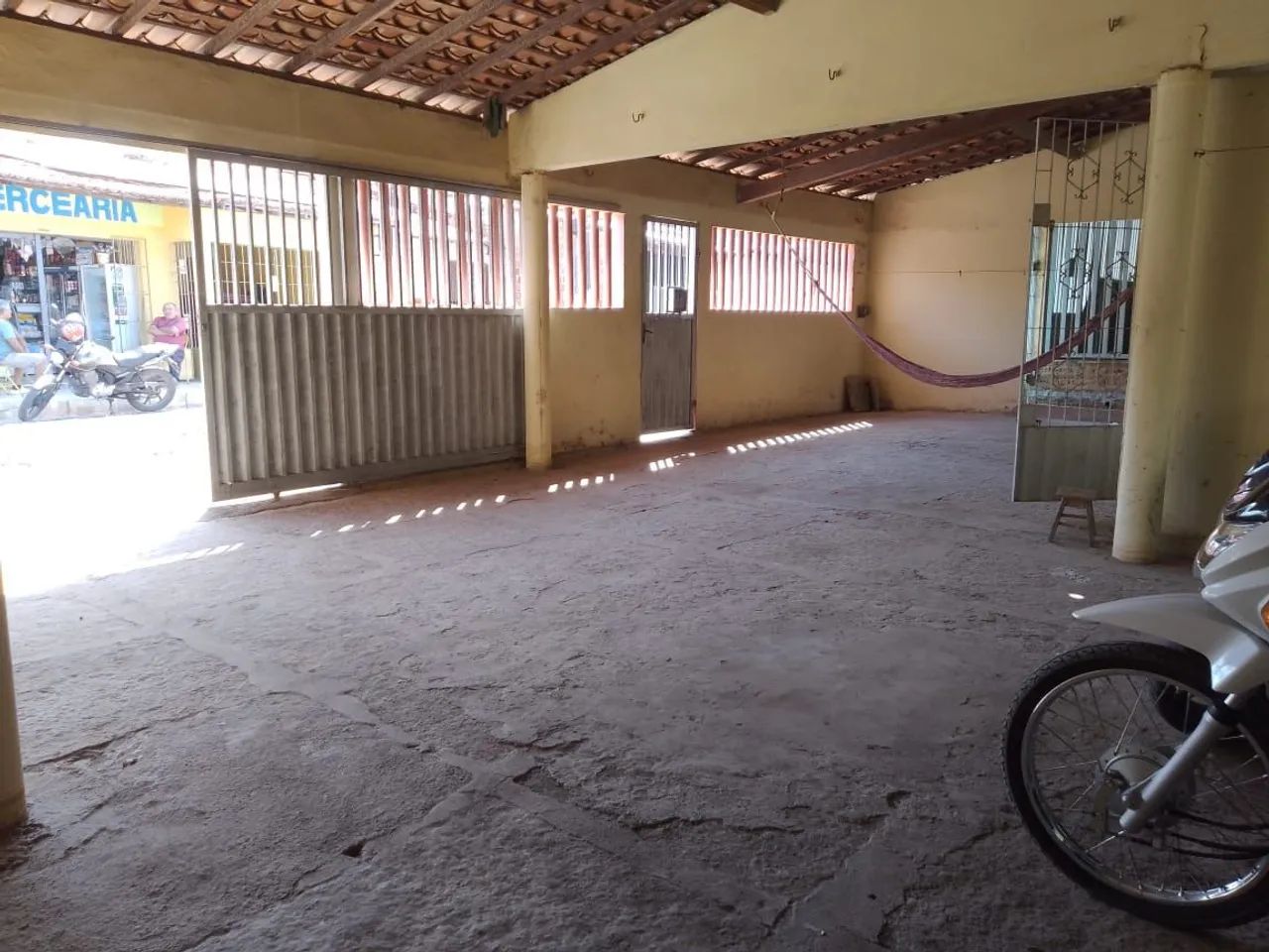 Vende-se casa com terreno  - Foto 3