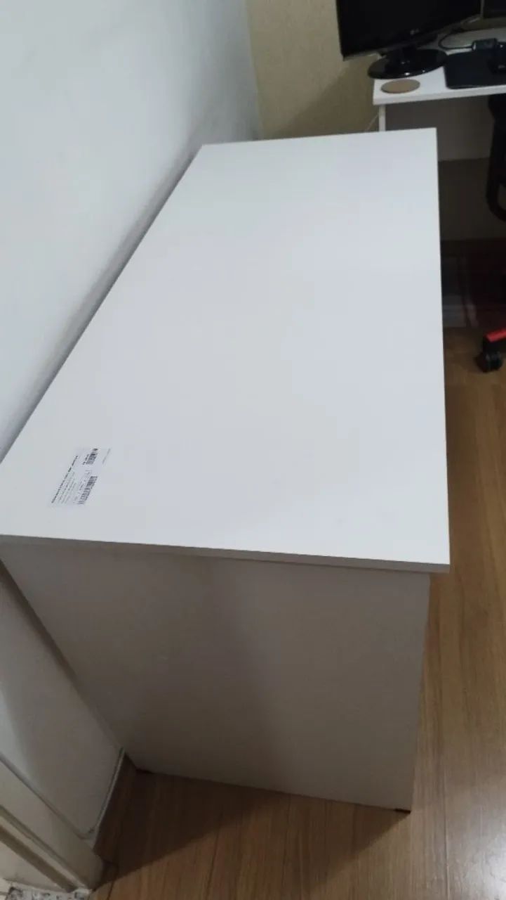 Mesa escritório 1,40m MDF nova (Entrego) - Foto 3