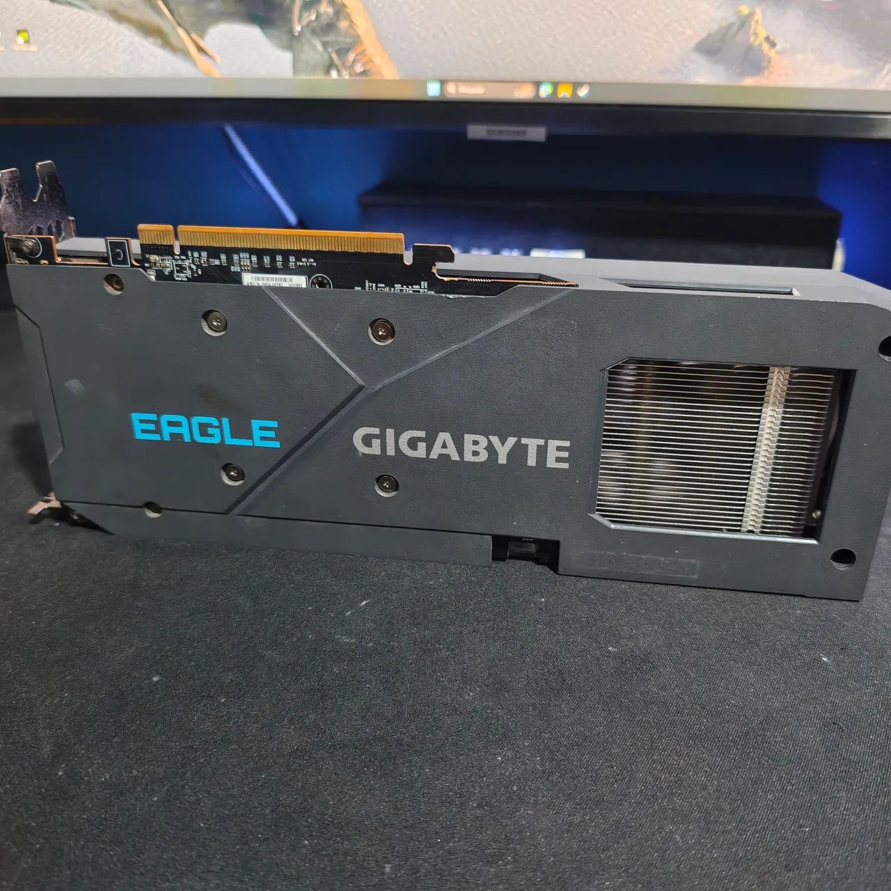 RX 6600 8GB Gigabyte Eagle - Com Defeito - Foto 3