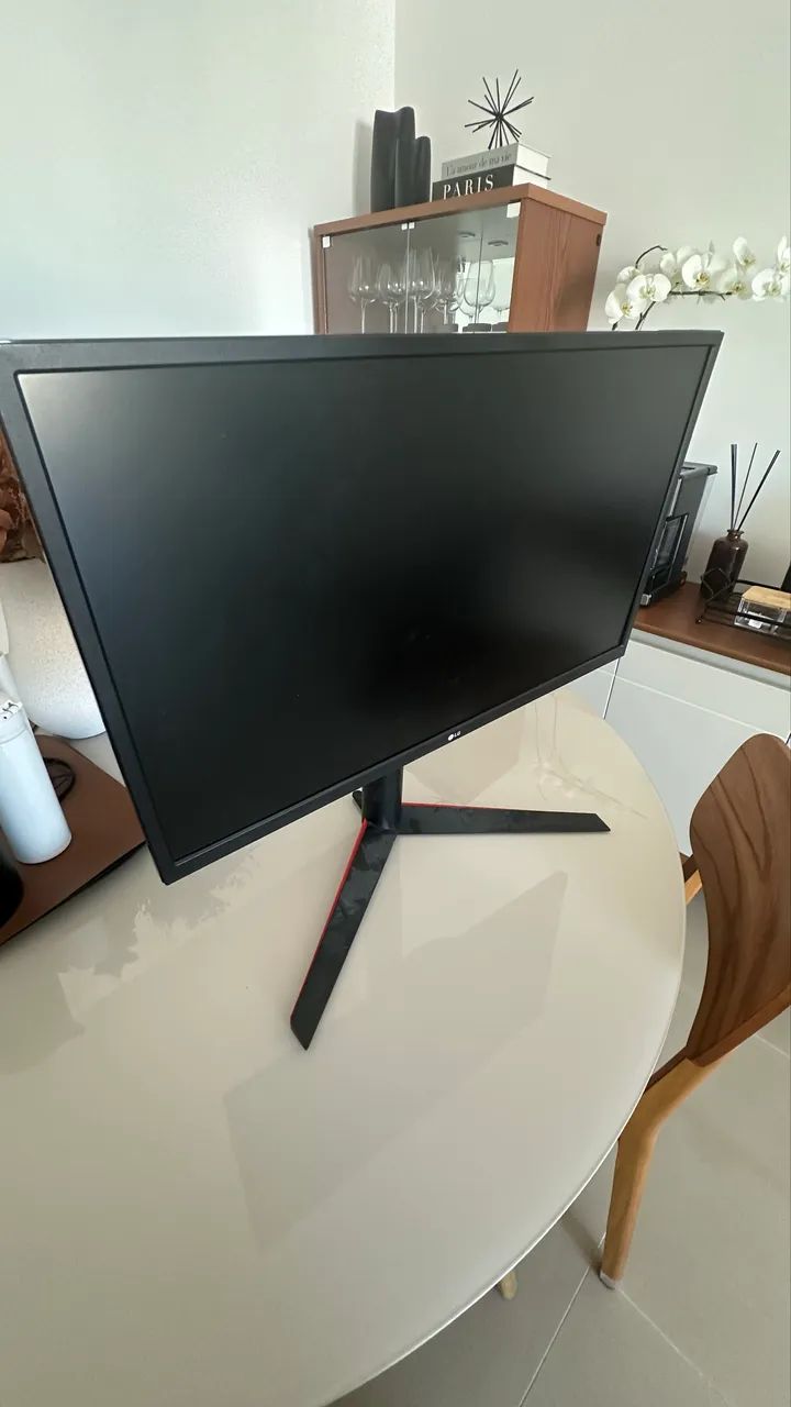 PS5 + Monitor LG 240Hz + 2 Controles (1 Roxo) + Teclado e Mouse - Foto 3