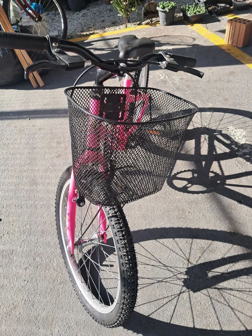 Vendo Bike rosa aro 20 infantil meninas  - Foto 3