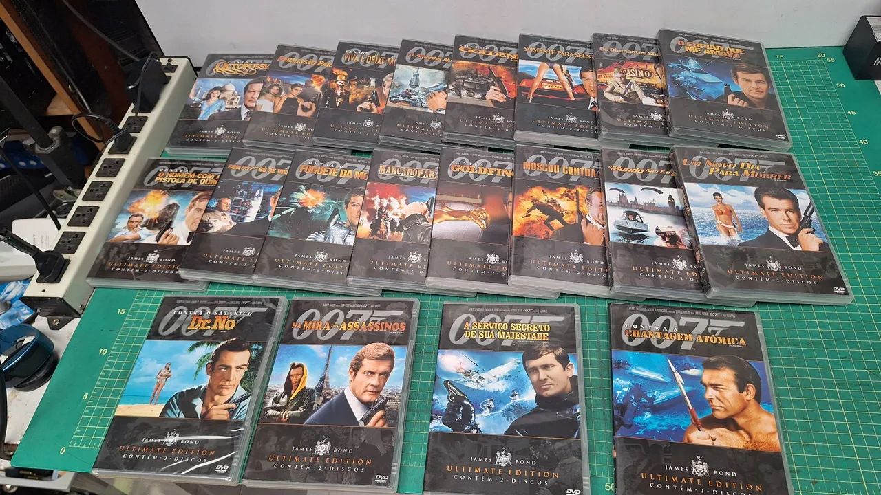Coleção de filmes DVD 007