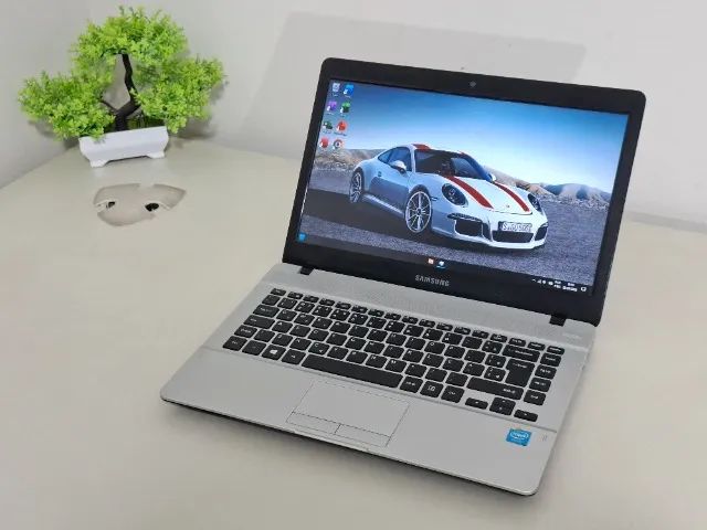 Notebook SAMSUNG + 250 GB + Bateria 4 Horas + OFFICE + Win 10 Pro + Até 12x