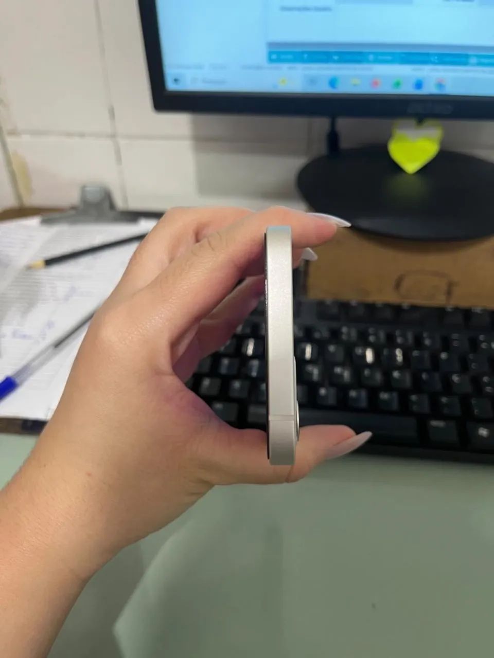 iPhone 12 super conservado - Foto 3