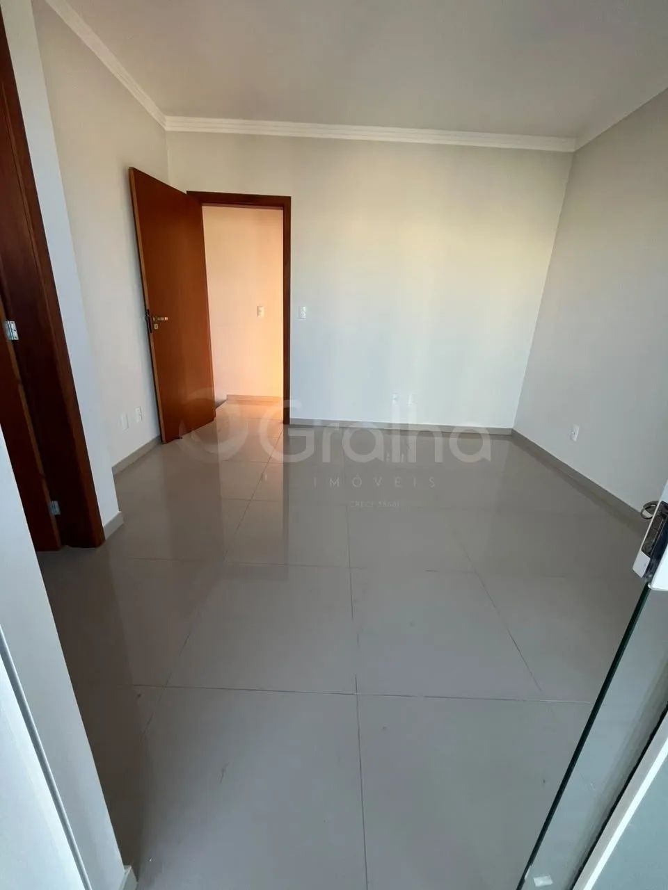 Sobrado na Palhoça com 2 suíte - Foto 3