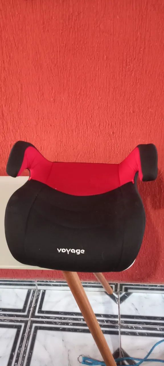Assento automóvel para criança 
