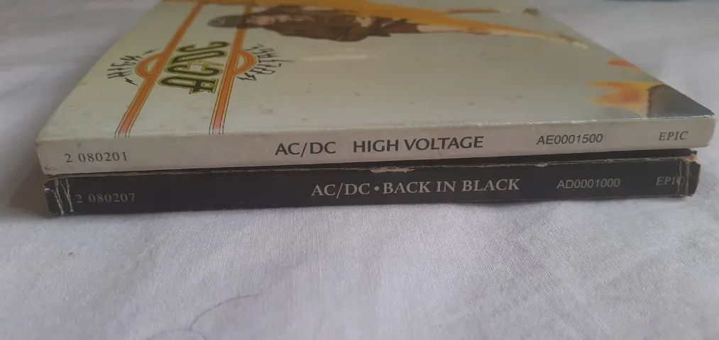 Lote 4 CDs ACDC, Billy Idol e Bruce Springsteen - Foto 2