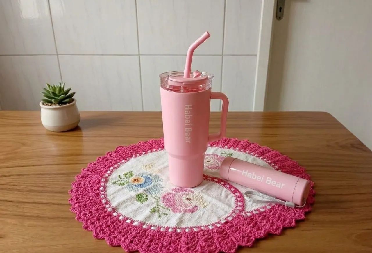 Garrafas rosas  - Foto 2
