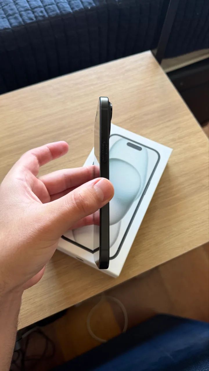 iPhone 15 256GB - Ótimo estado  - Foto 3