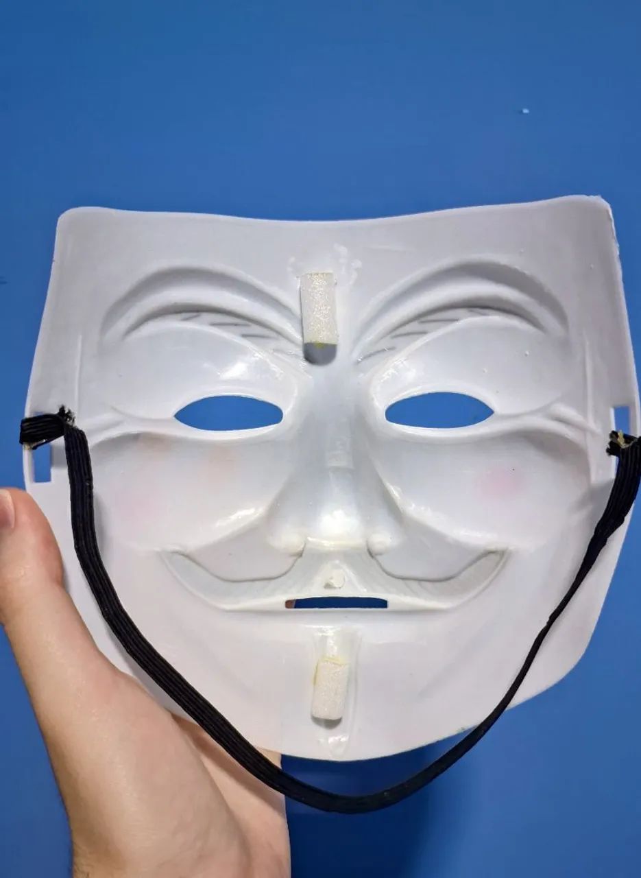 Máscara V de Vingança / Anonymous / Hacker - Foto 3