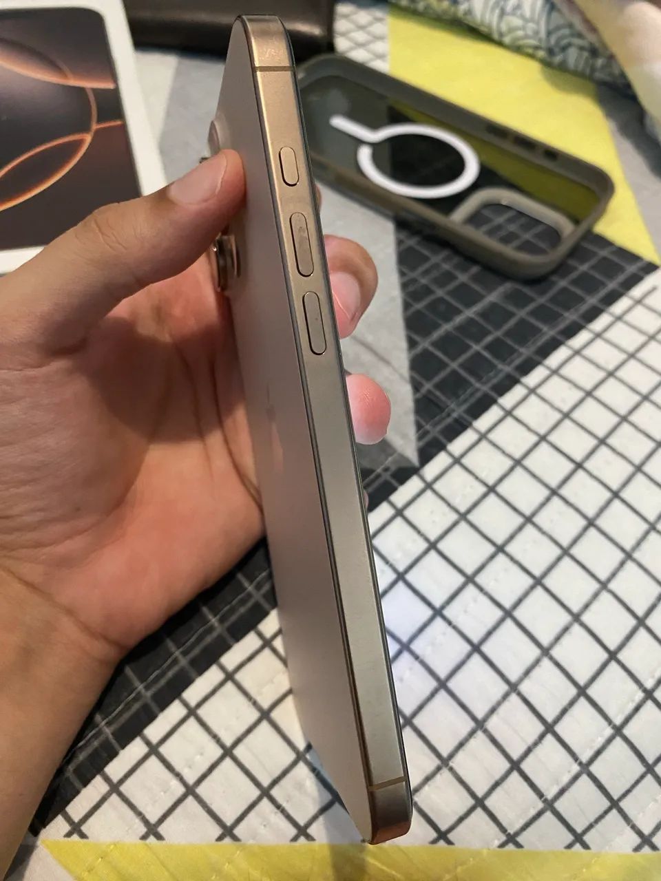 iPhone 16 pro max  - Foto 2