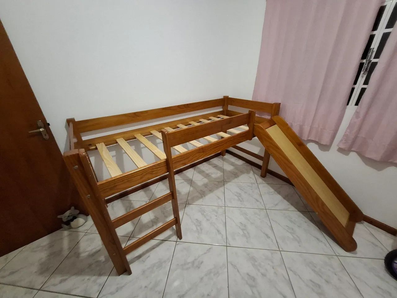 Cama com escorregador - Foto 3