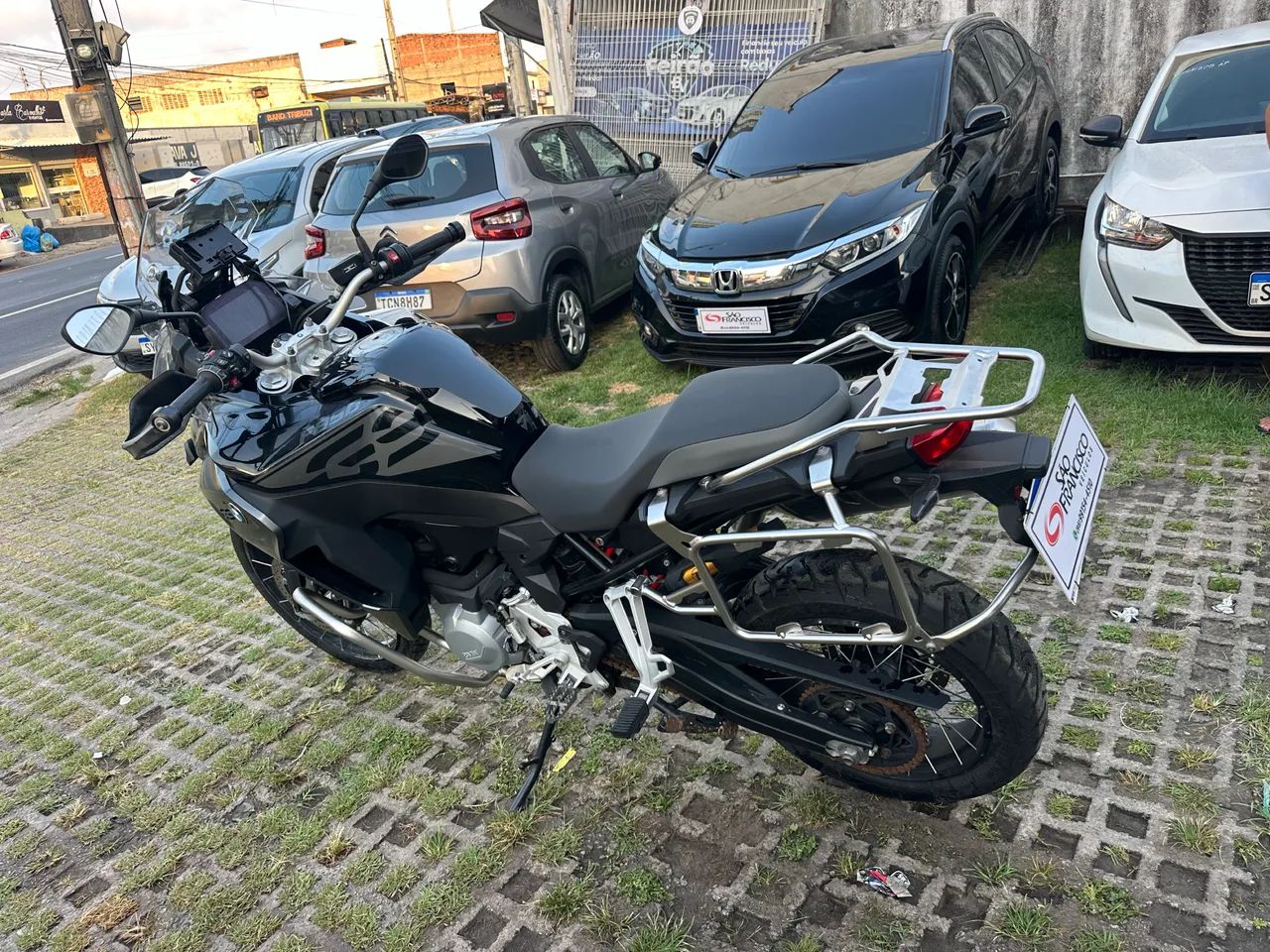 BMW 850 MOD 2023  - Foto 3