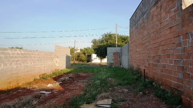 Terrenos à venda em Jardim Andrade, Maringá-PR - Foto 4