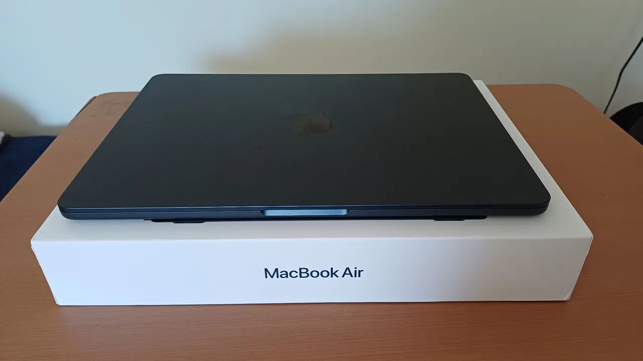 Macbook Air M2 - 16GB 256GB