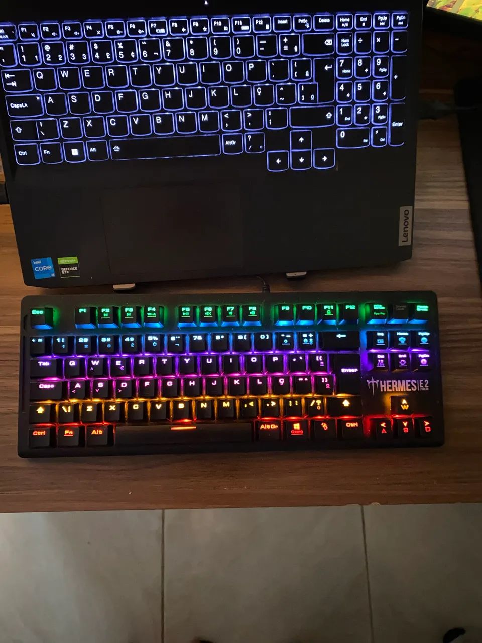 TECLADO GAMER - HERMES E2 7 COLOR