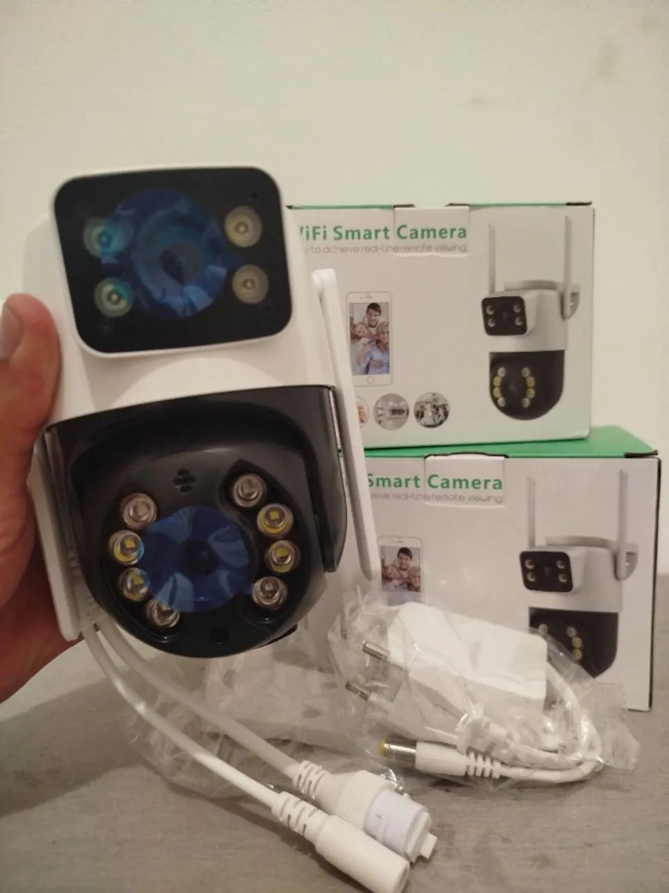 Câmera WiFi Externa A28 Dupla Visão 3MP Prova D?Água Full Color App ICSee