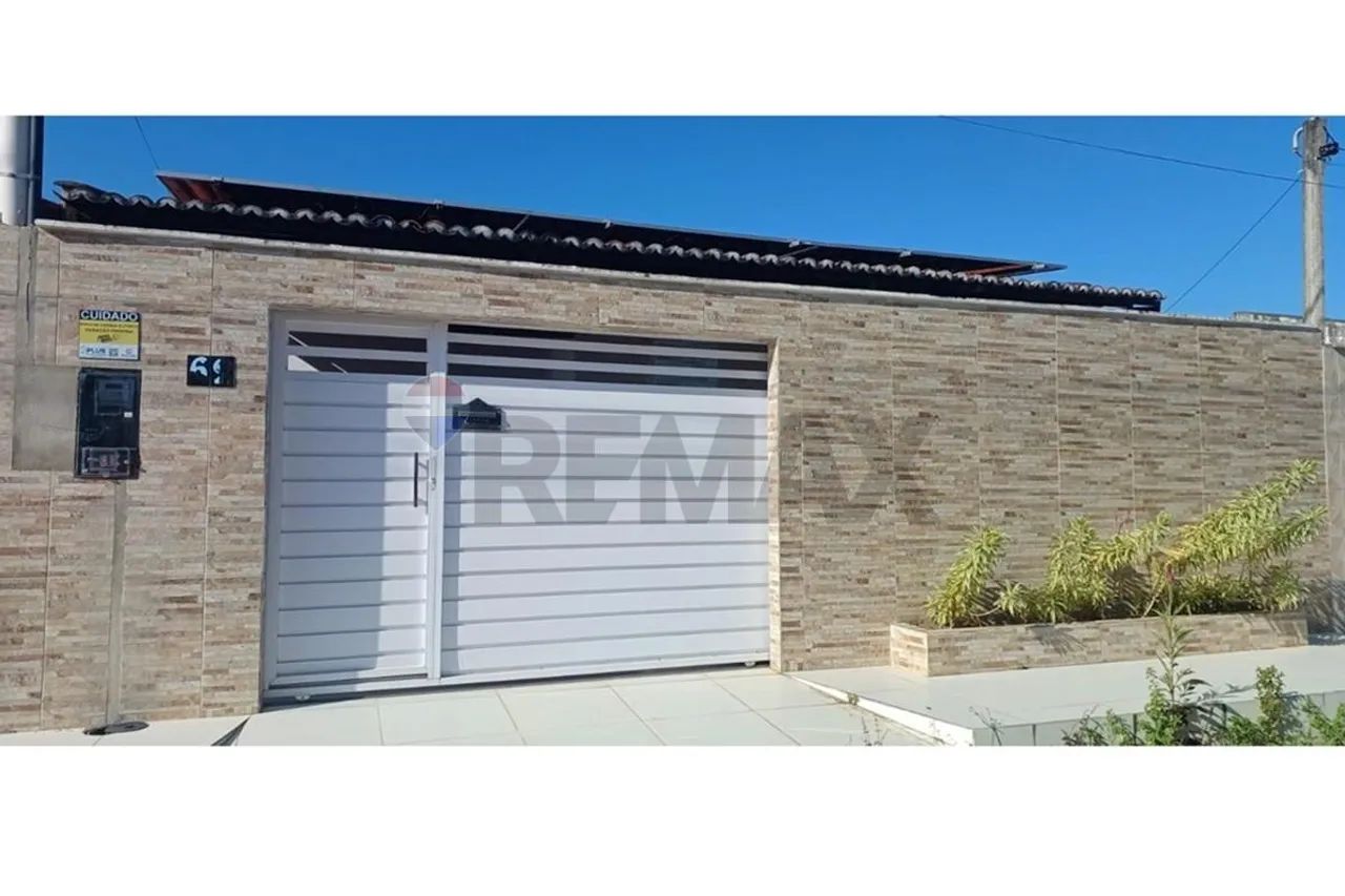 Casa com sistema solar