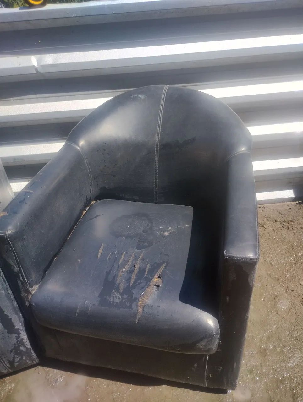 poltronas estofadas433926758435409921