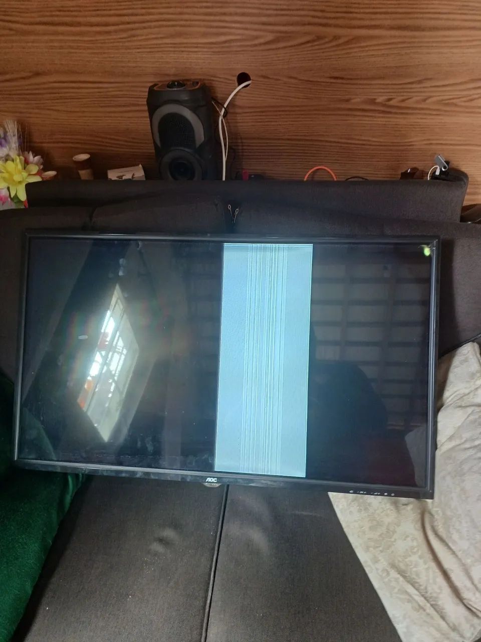 Tv aoc 32 polegadas pra quem quiser arrumar 