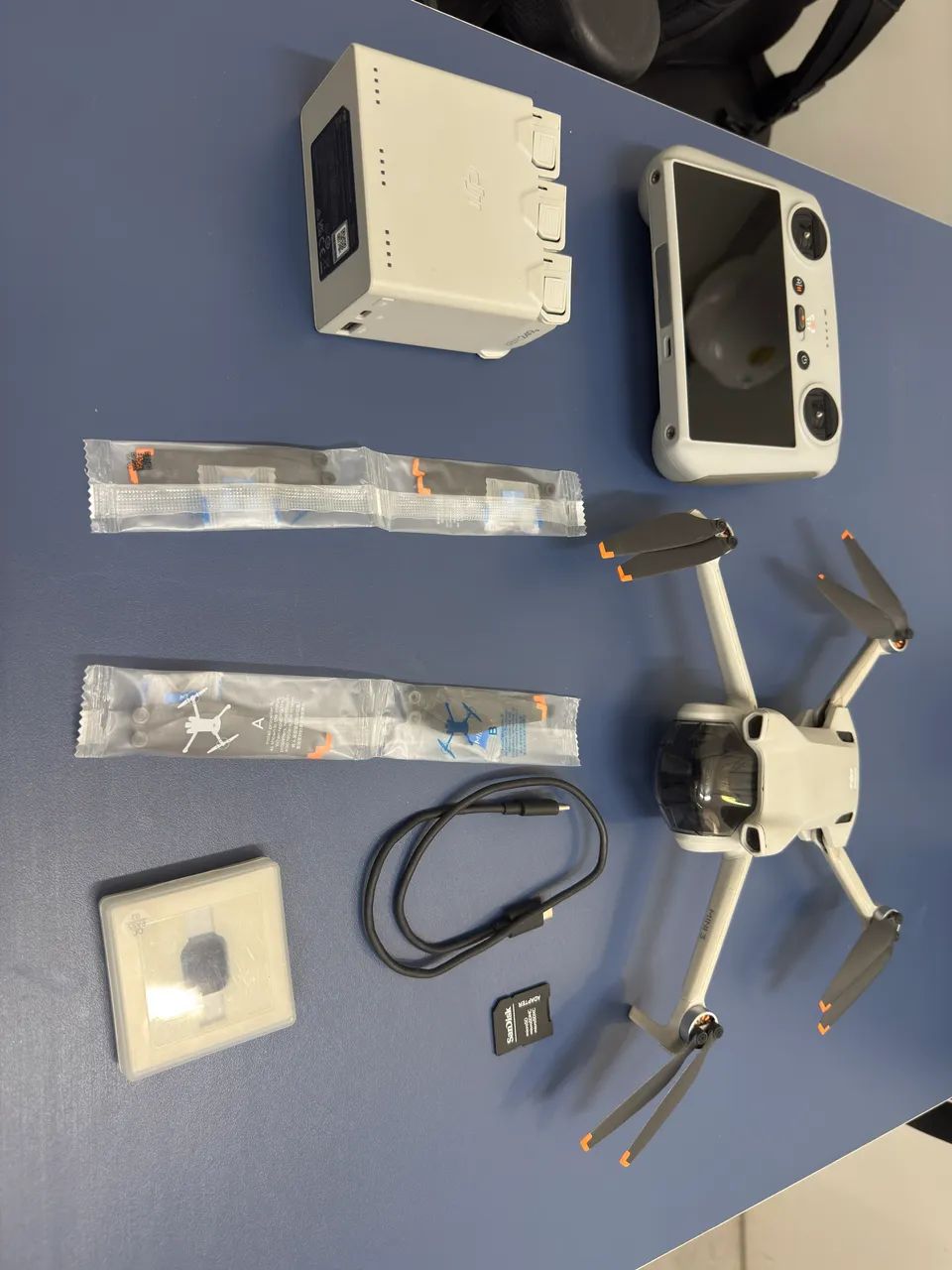 Drone DJI MINI 3 combo  - Foto 3