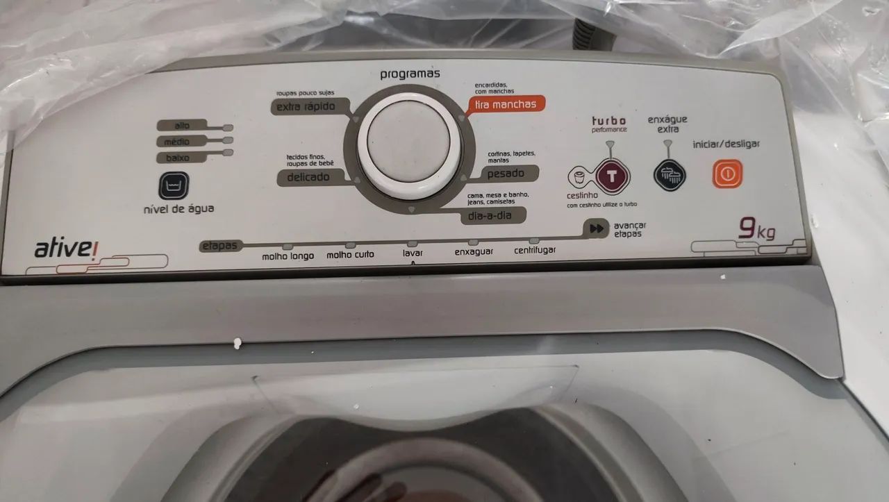 Máquina de lavar roupas