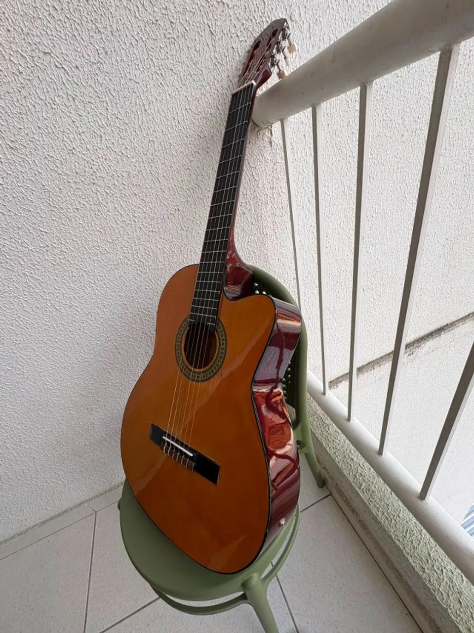 Violão elétrico pronto para tocar - Foto 2