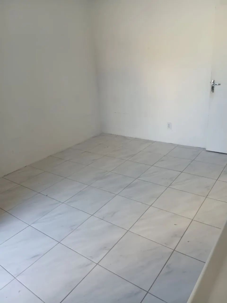 Kitinete próximo á Av Pontes Vieira - Foto 4