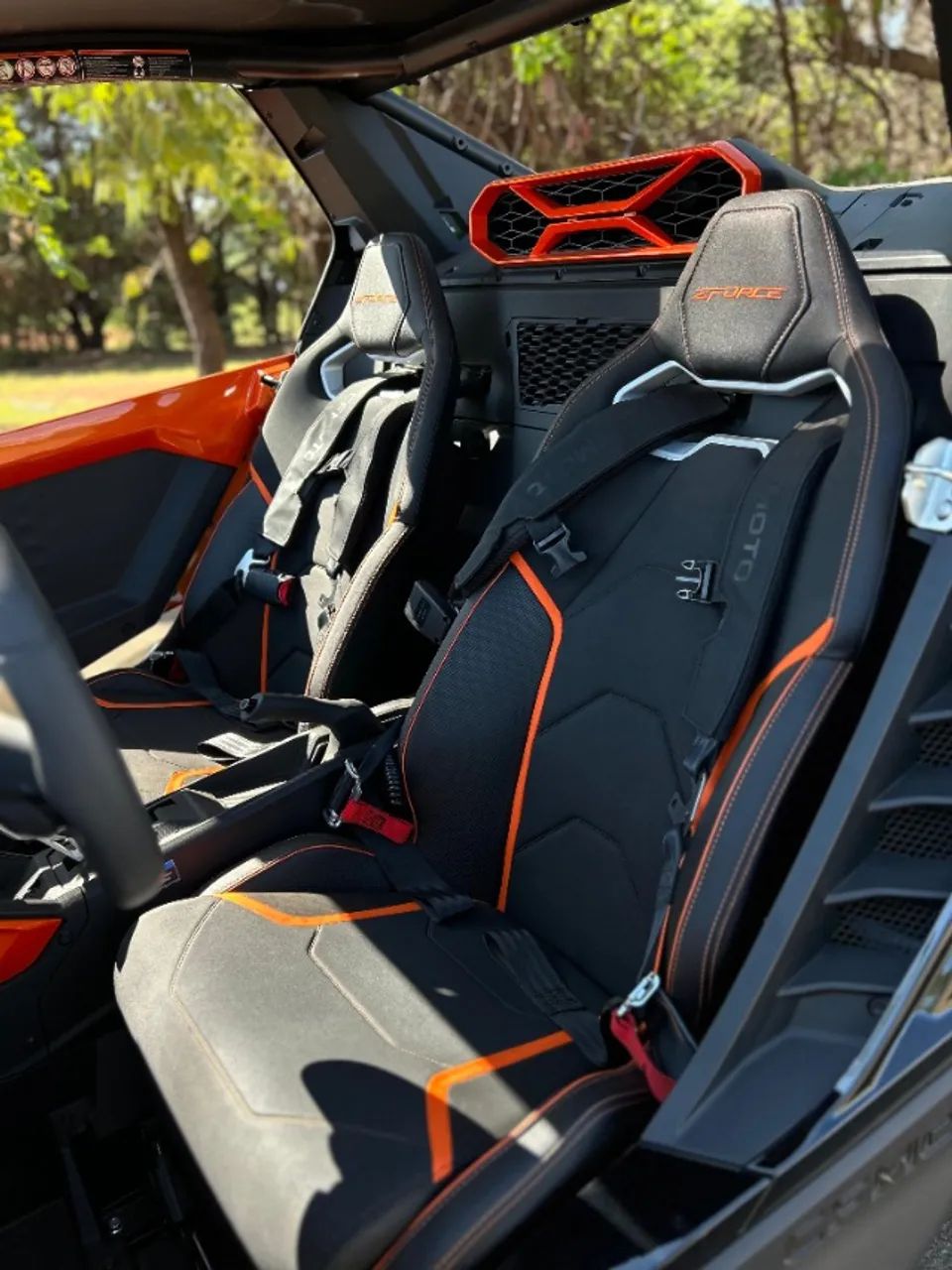 UTV ZFORCE Z10 TURBO - Foto 3