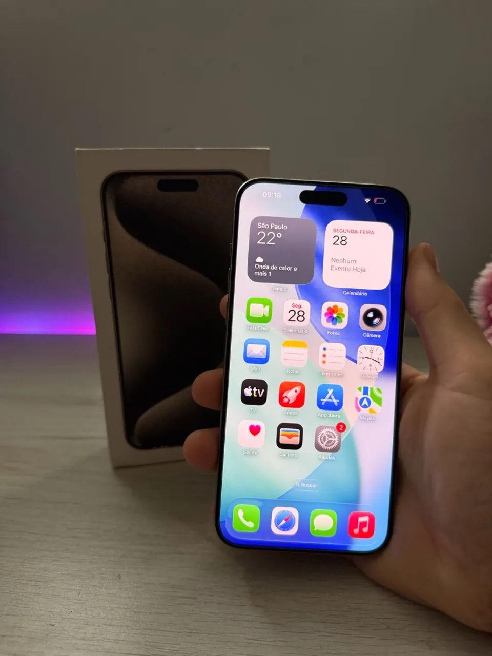 iPhone 15 Pro Max 256GB Sem Detalhes - Foto 2