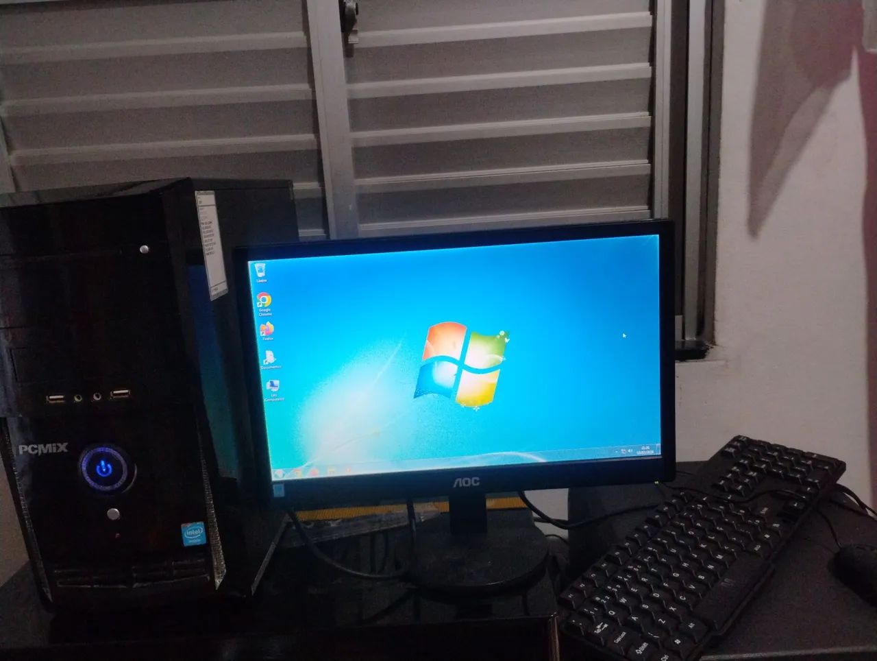 Vendo Computador completo com mouse e teclado  - Foto 3