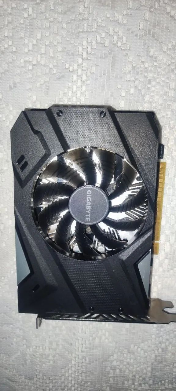 Placa de Vídeo GTX 1650 4GB