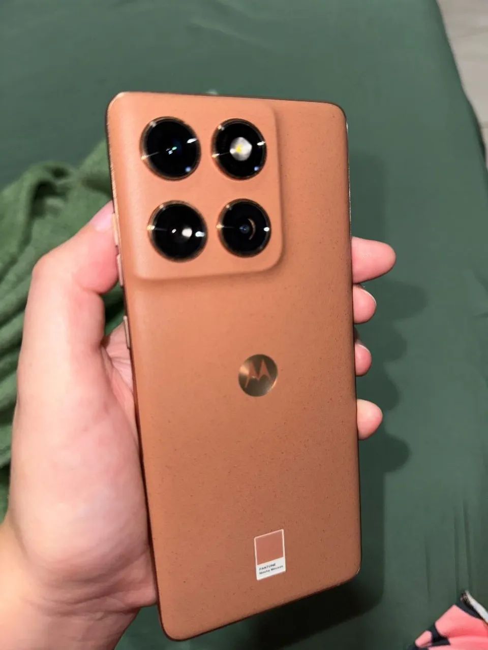 MOTOROLA EDGE 60 FUSION 256GB, 8 RAM  - Foto 2